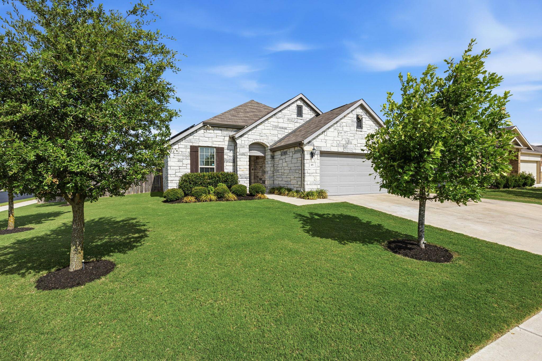101 Ozark DR, Hutto, TX 78634