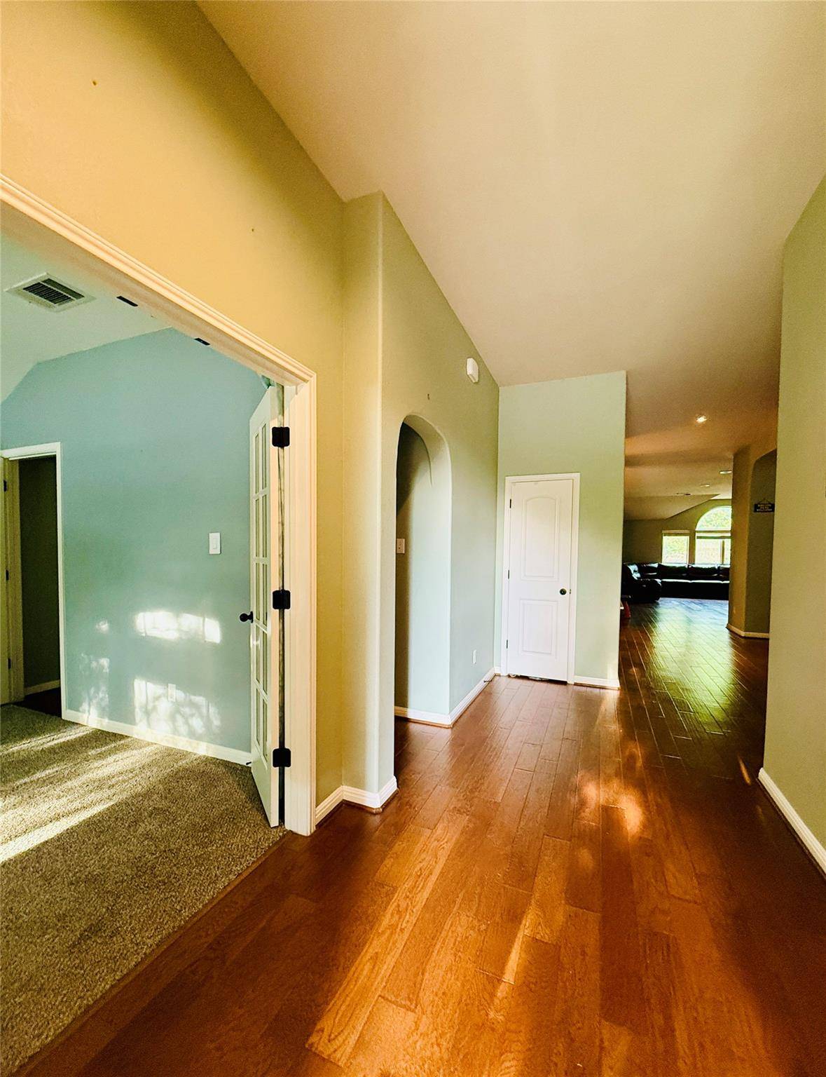 209 Monahans DR, Georgetown, TX 78628