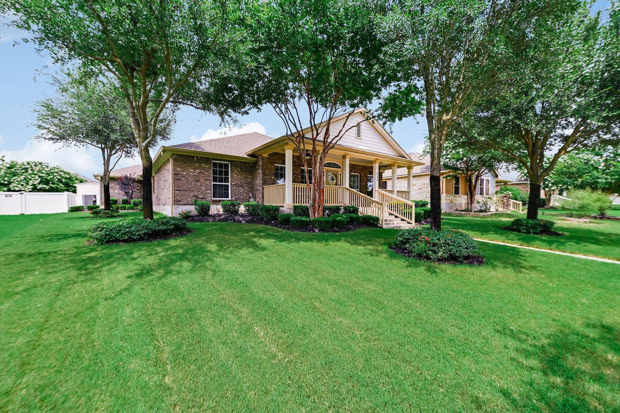 808 Walnut Canyon BLVD, Pflugerville, TX 78660