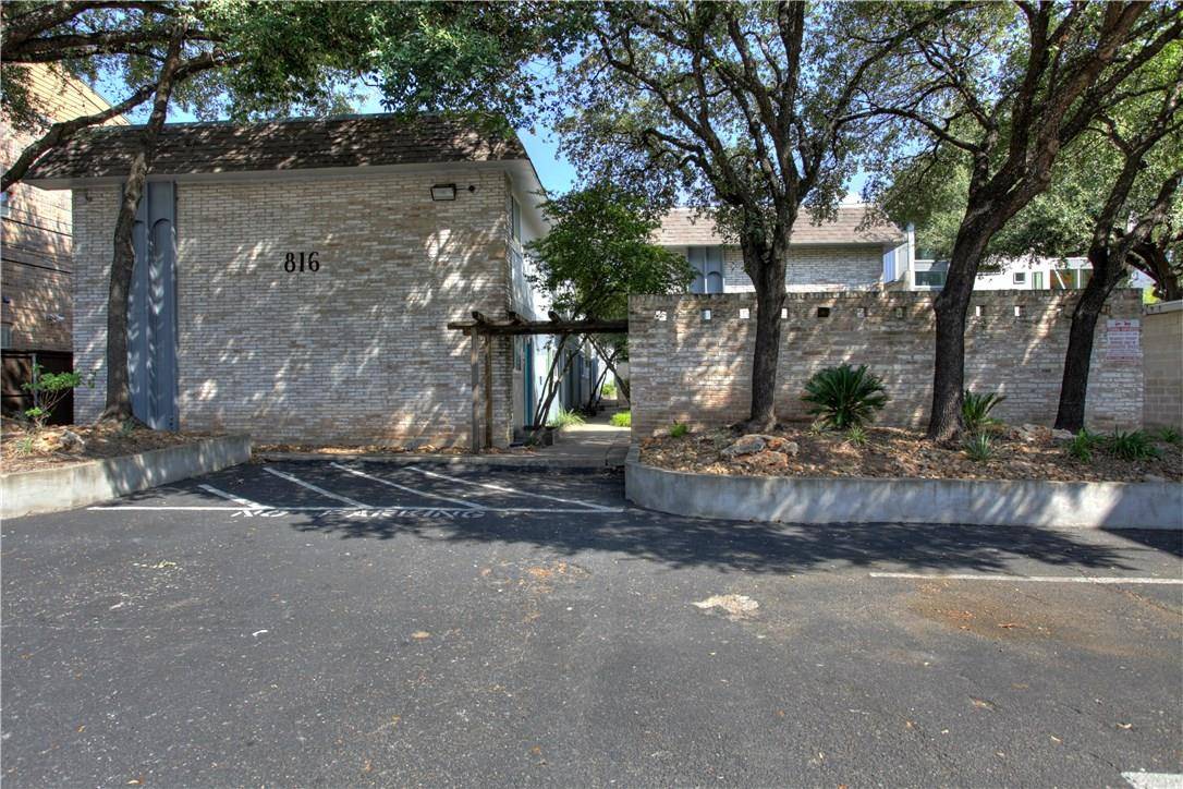 816 W North Loop BLVD ##111, Austin, TX 78756