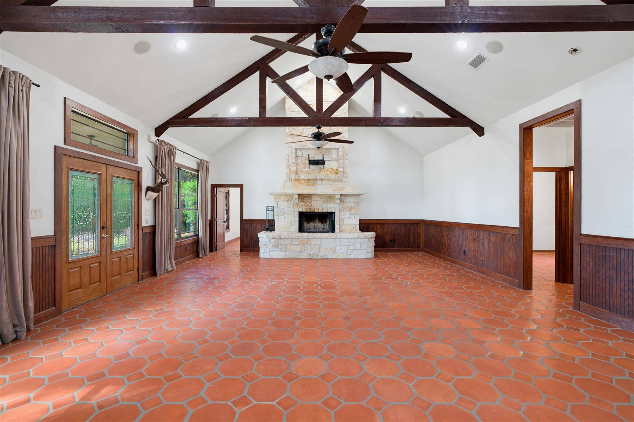 8731 SH 79 HWY, Milano, TX 76556