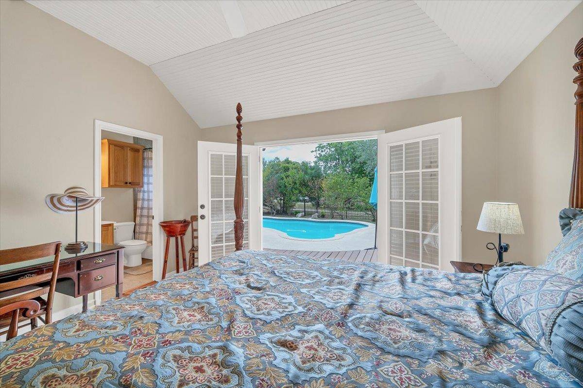 18609 Venture DR, Point Venture, TX 78645