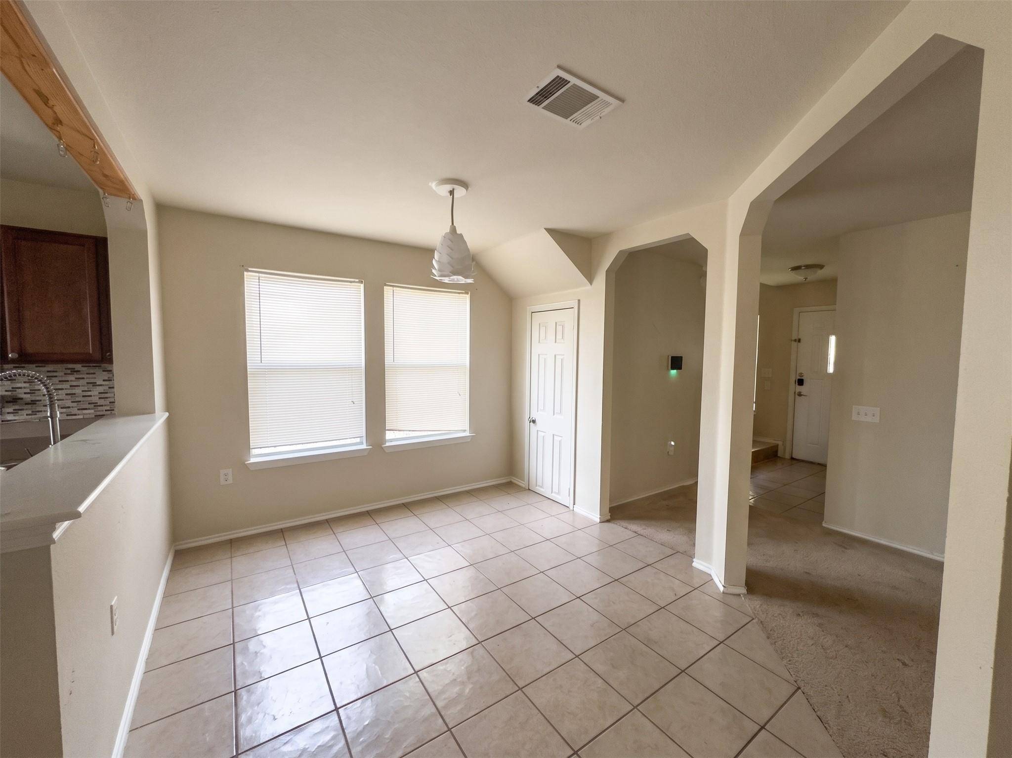 12512 La Paz LN, Del Valle, TX 78617
