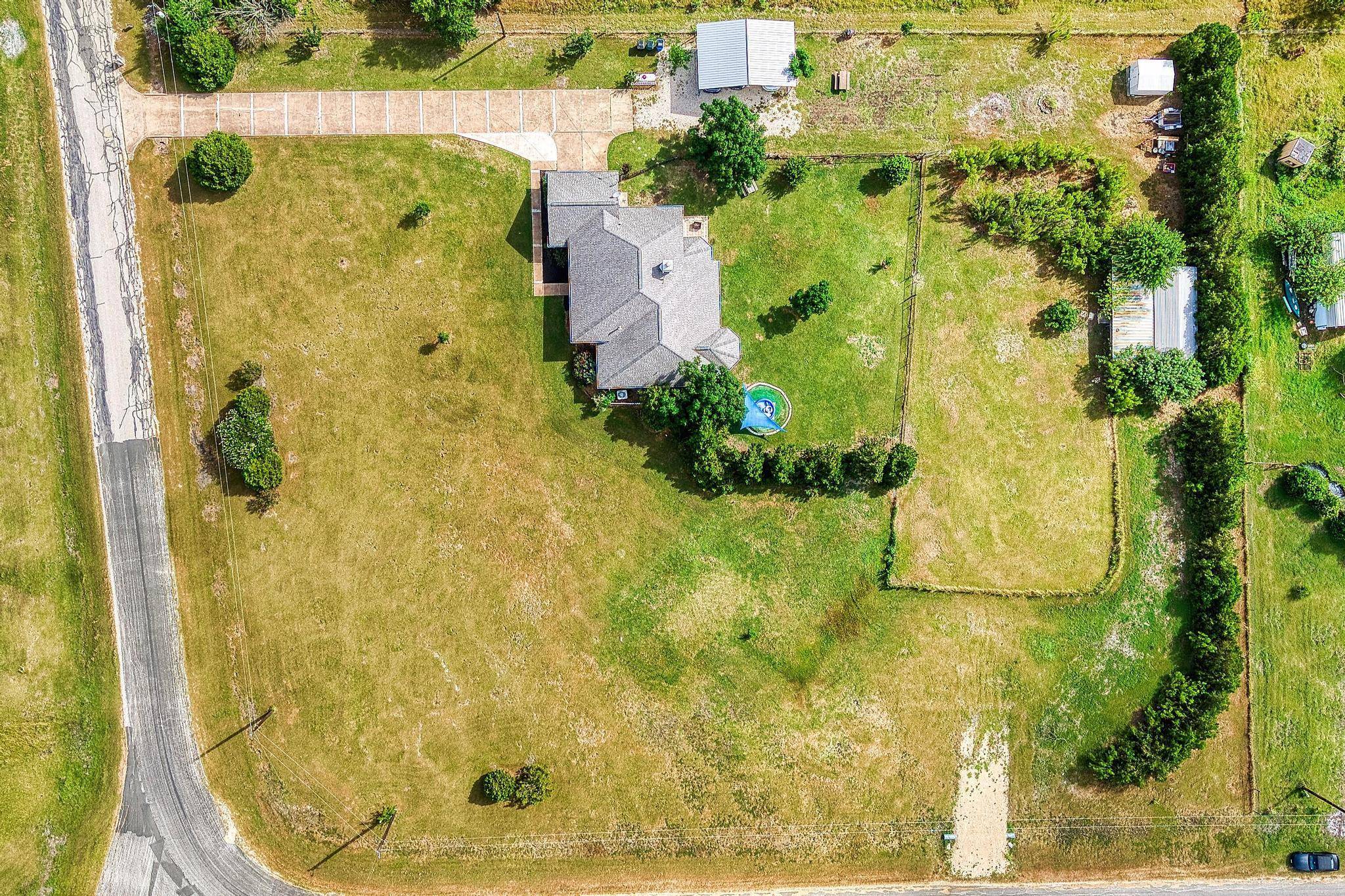 4900 Gate Dancer LN, Pflugerville, TX 78660