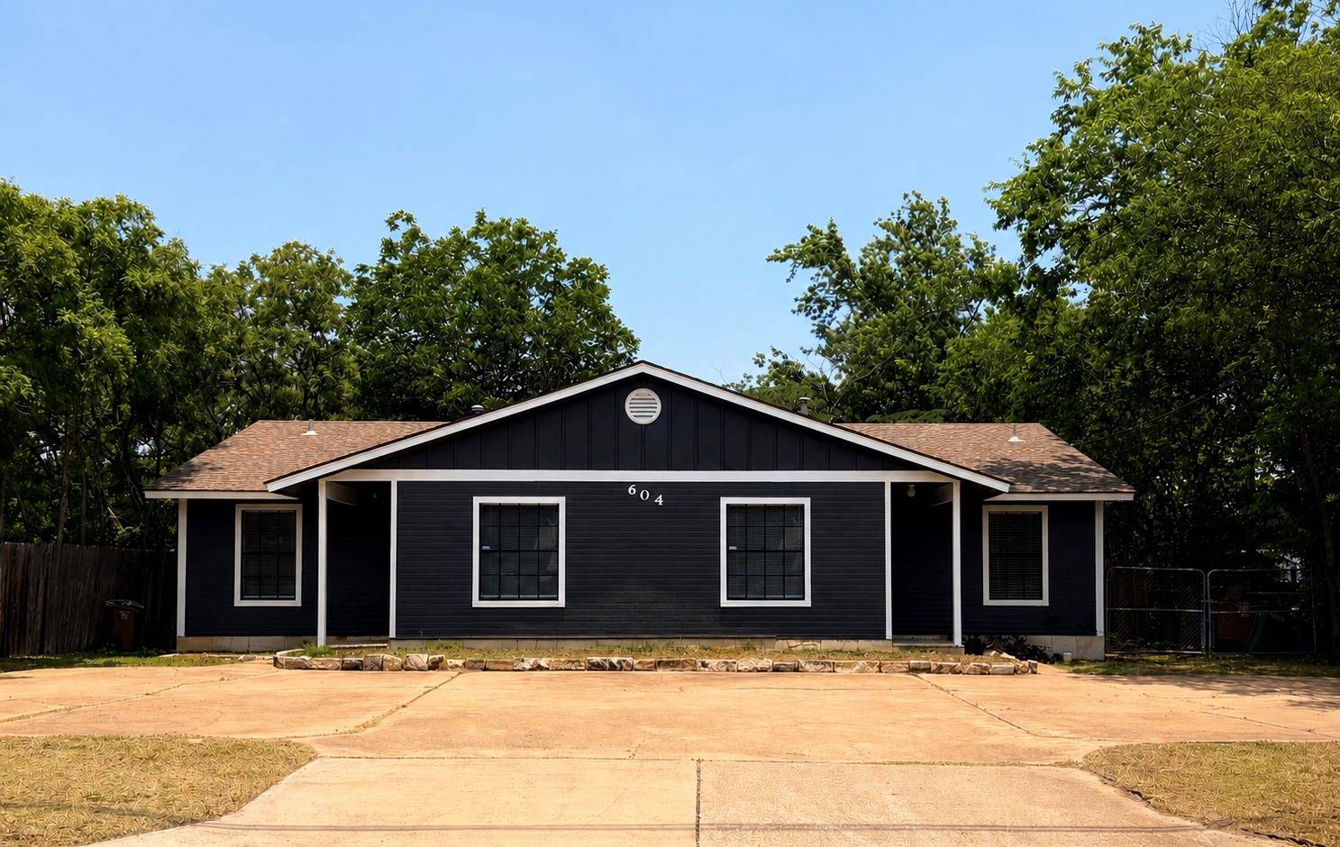 604 Gaylor ST #A, Austin, TX 78752