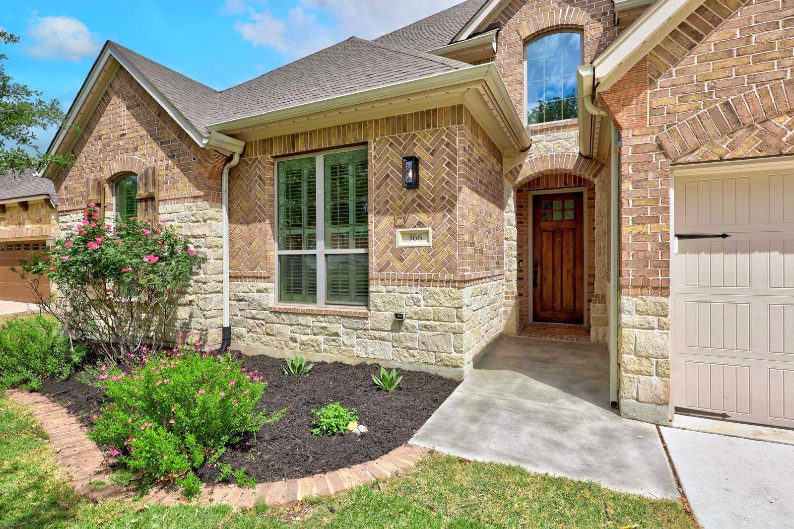 366 Mirafield LN, Austin, TX 78737