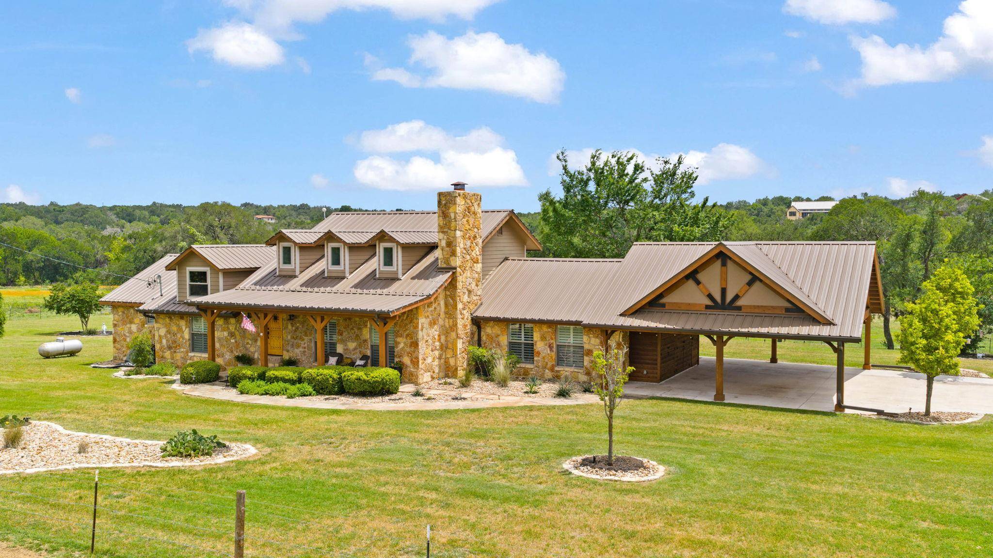14909 Fitzhugh RD #B, Dripping Springs, TX 78736