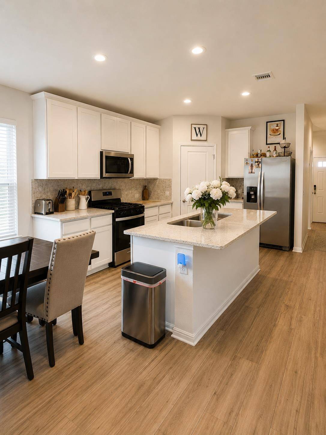101 Javans Nest, Cedar Creek, TX 78612