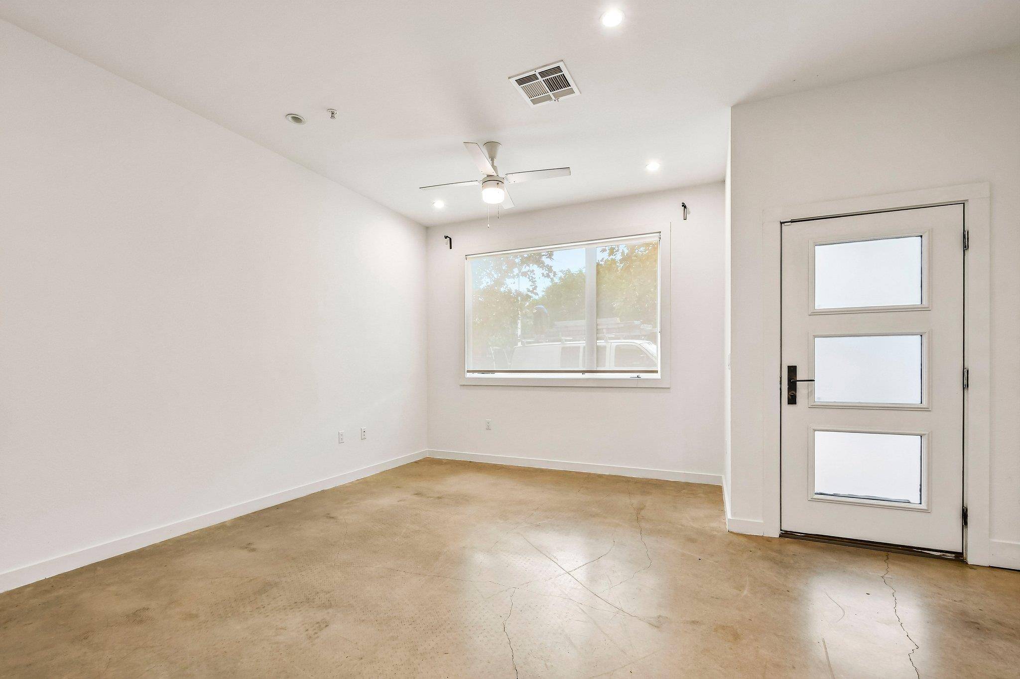 1931 E 38th 1/2 ST #32, Austin, TX 78723