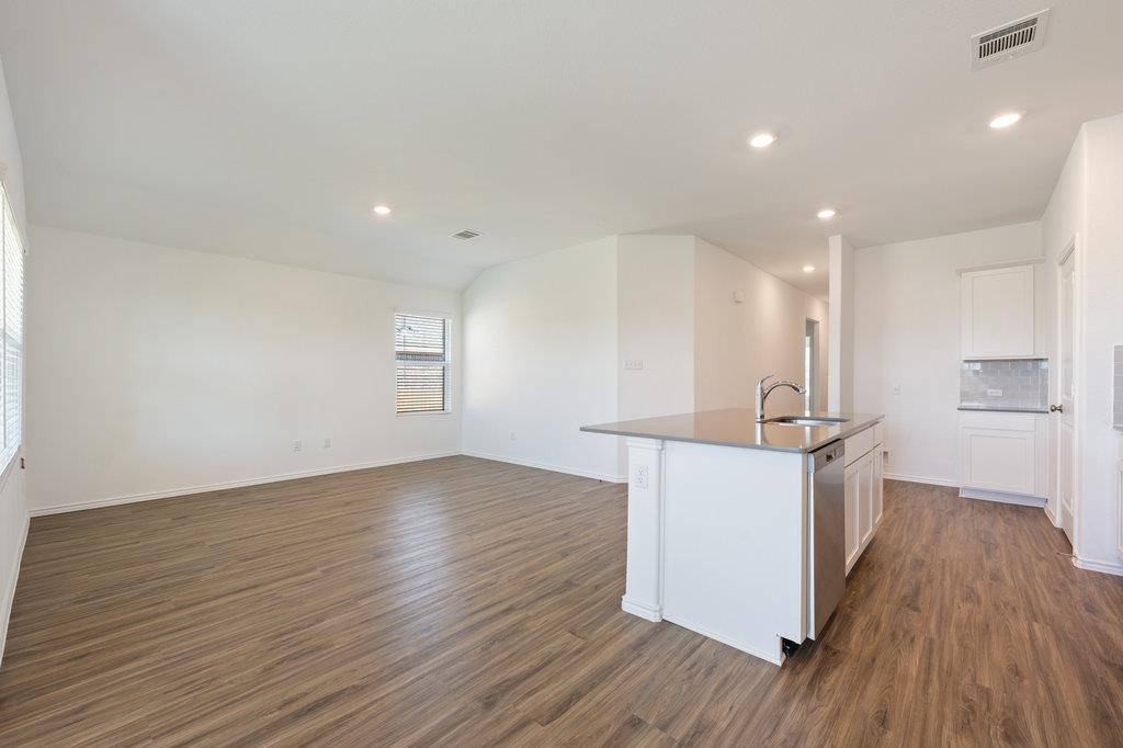 3210 Dusted Daisy ST, Pflugerville, TX 78660