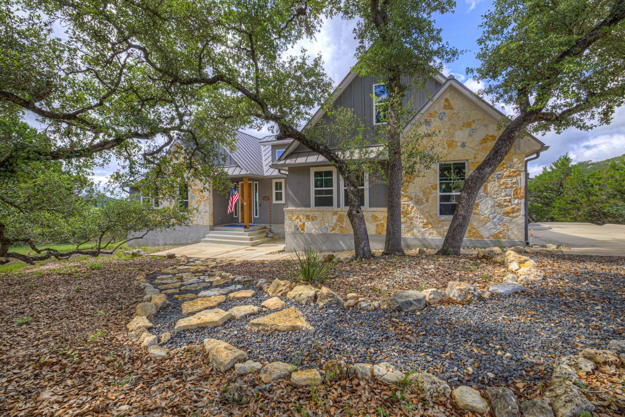 562 Toye BLVD, Canyon Lake, TX 78133