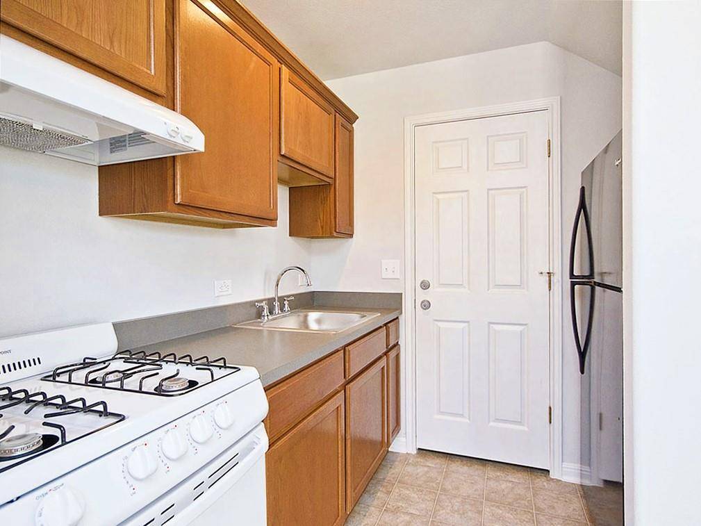 332 Trestle Tree ST #C, San Marcos, TX 78666