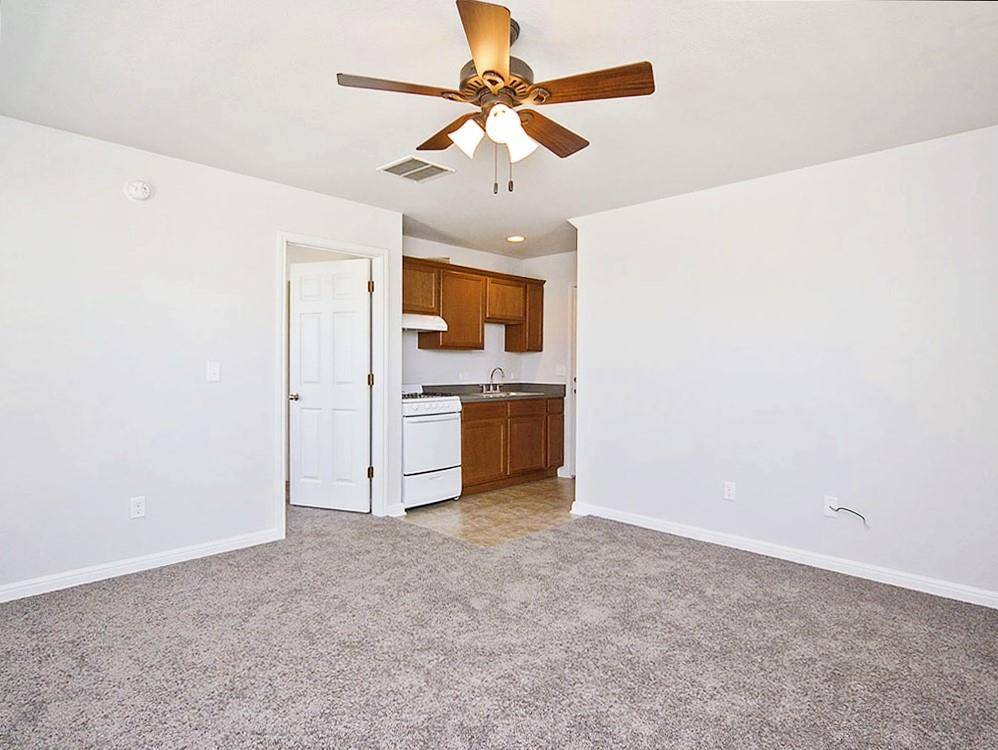 332 Trestle Tree ST #C, San Marcos, TX 78666