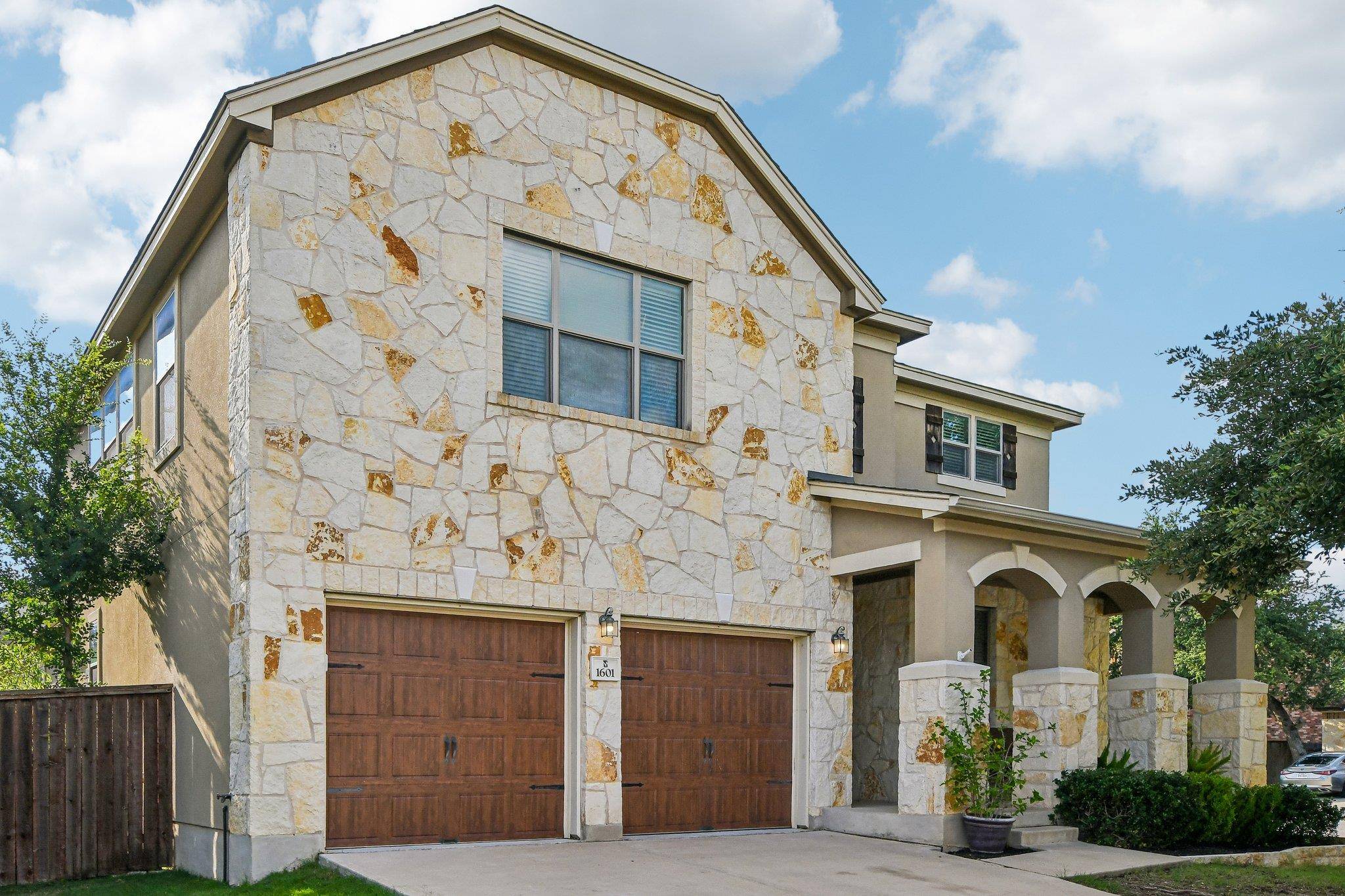 1601 Bovina DR, Leander, TX 78641
