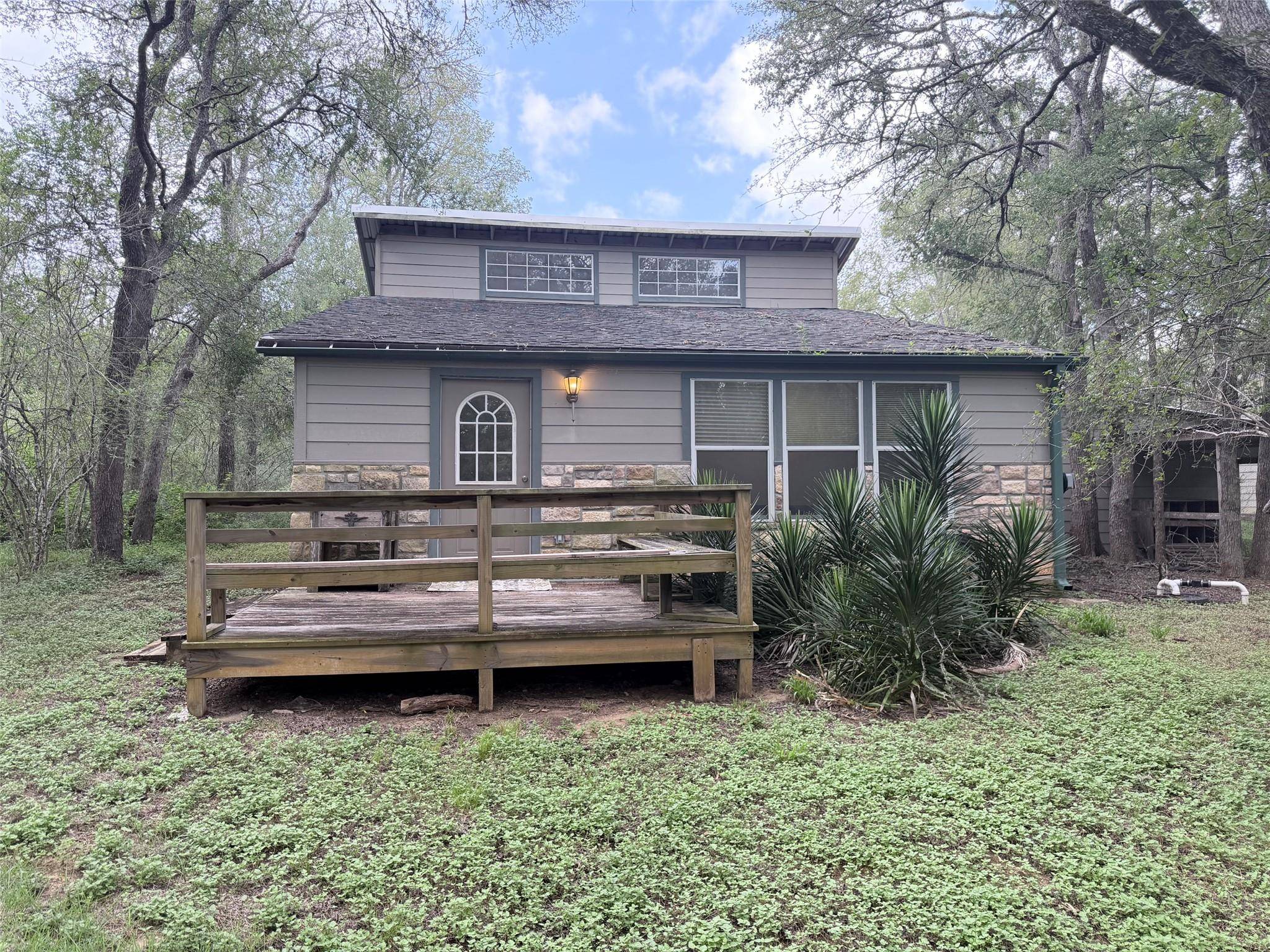236 A Piney Ridge DR, Bastrop, TX 78602