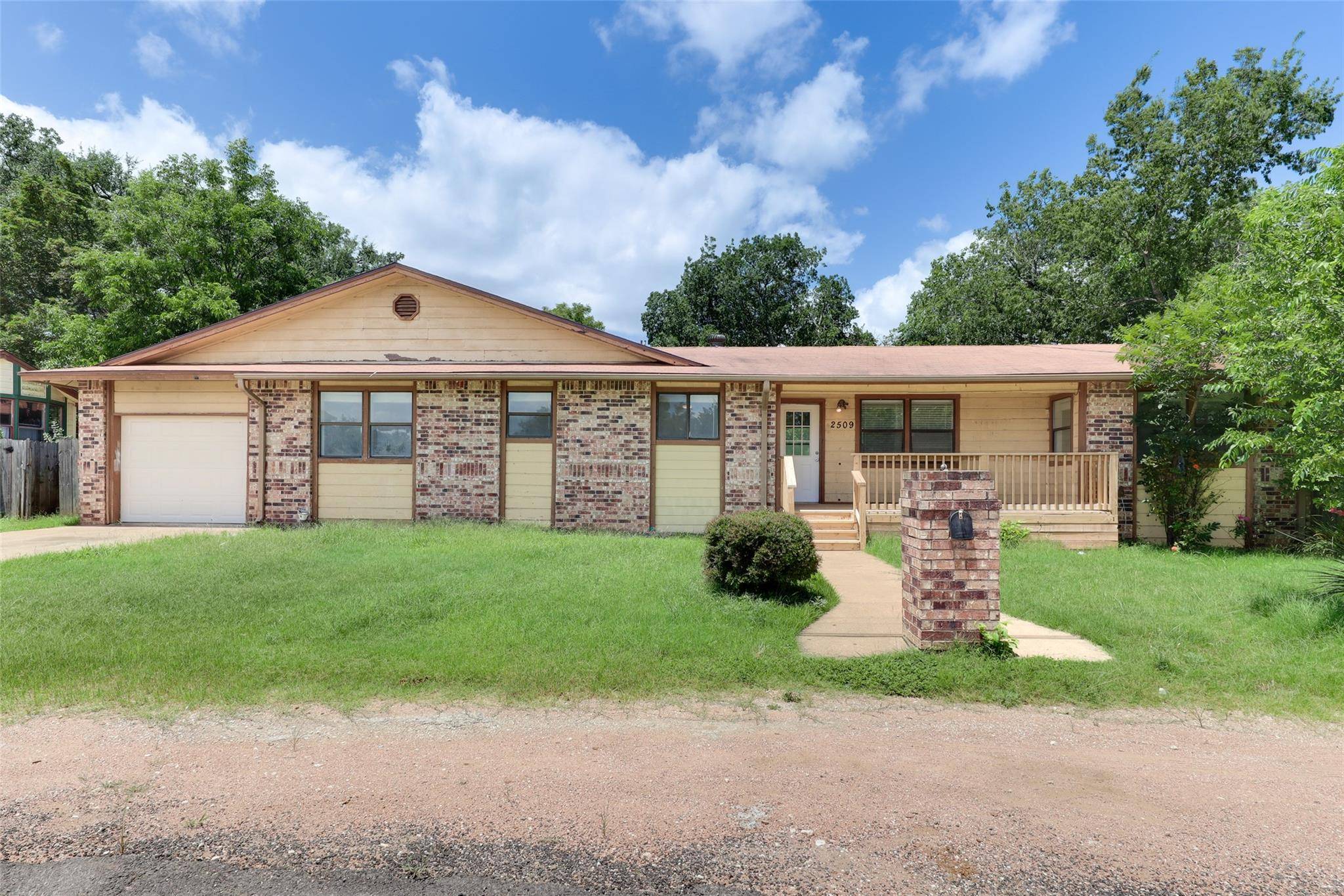 2509 Sumac LN, Cedar Park, TX 78613