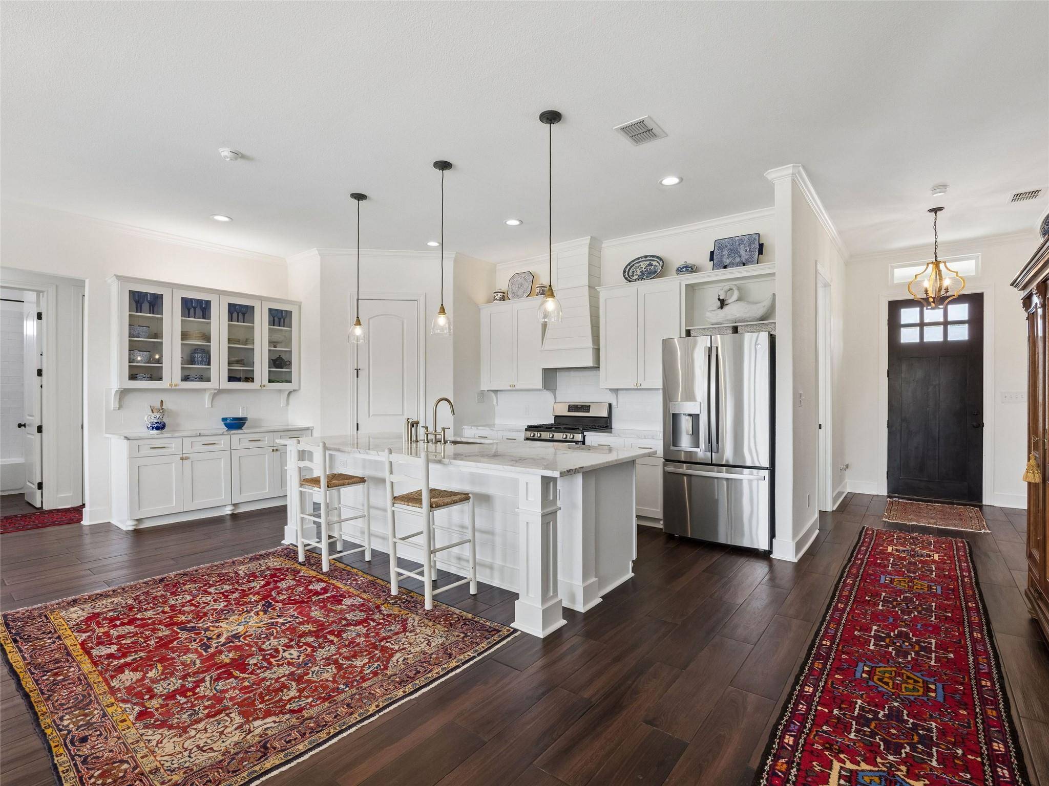 109 Serapia Garza, Blanco, TX 78606