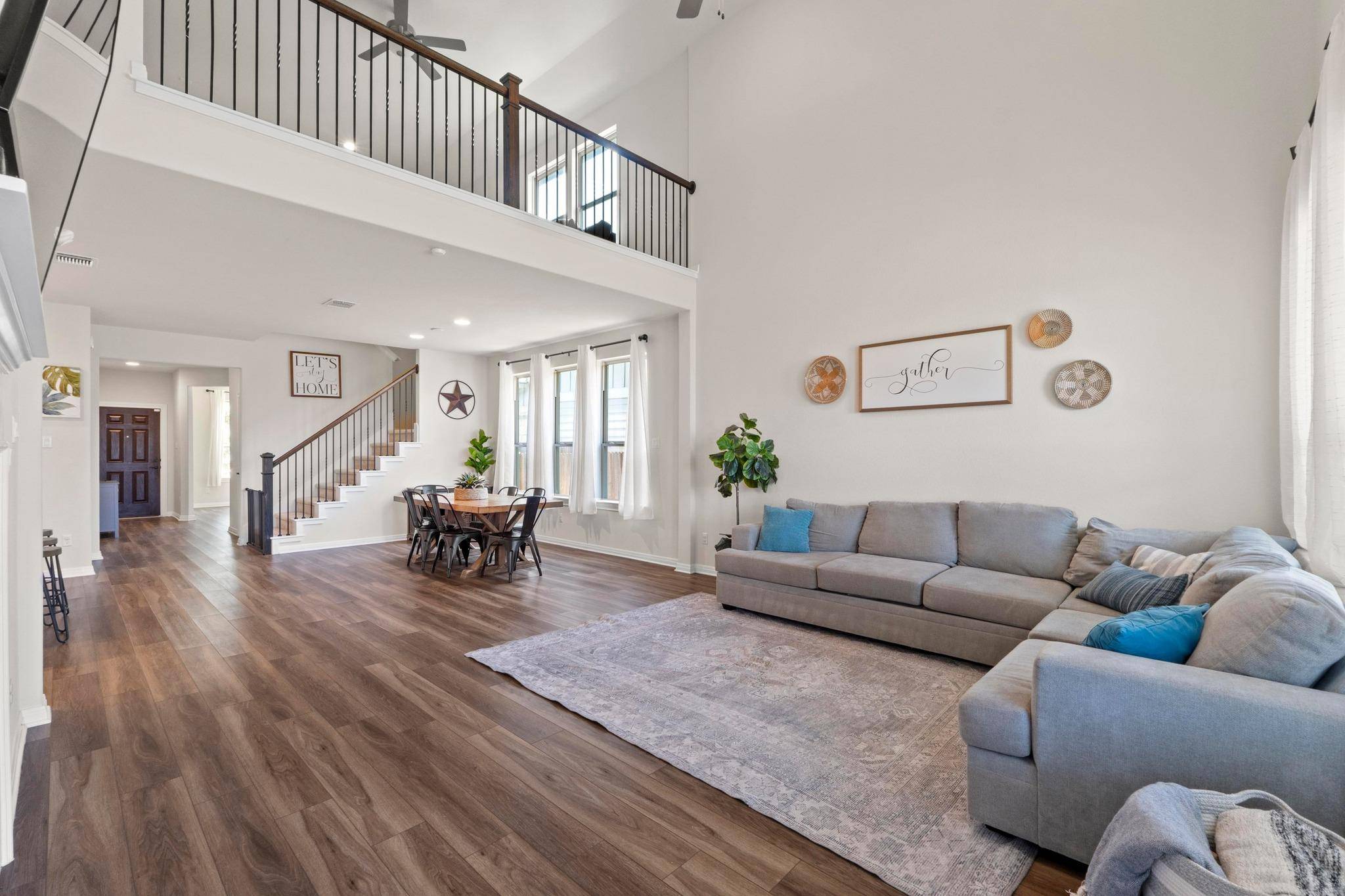 251 Zuma DR, Liberty Hill, TX 78642