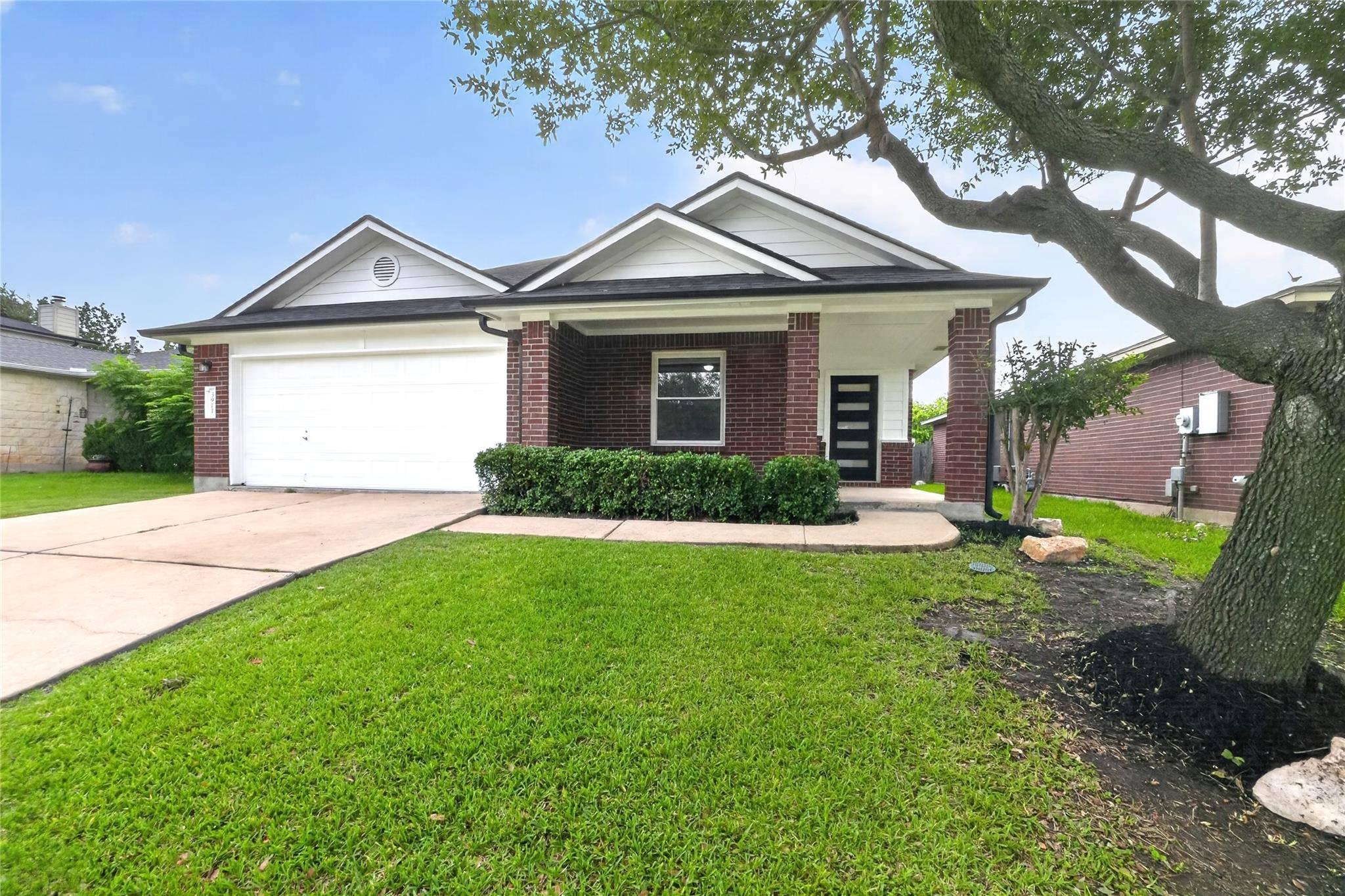 3911 Haleys WAY, Round Rock, TX 78665