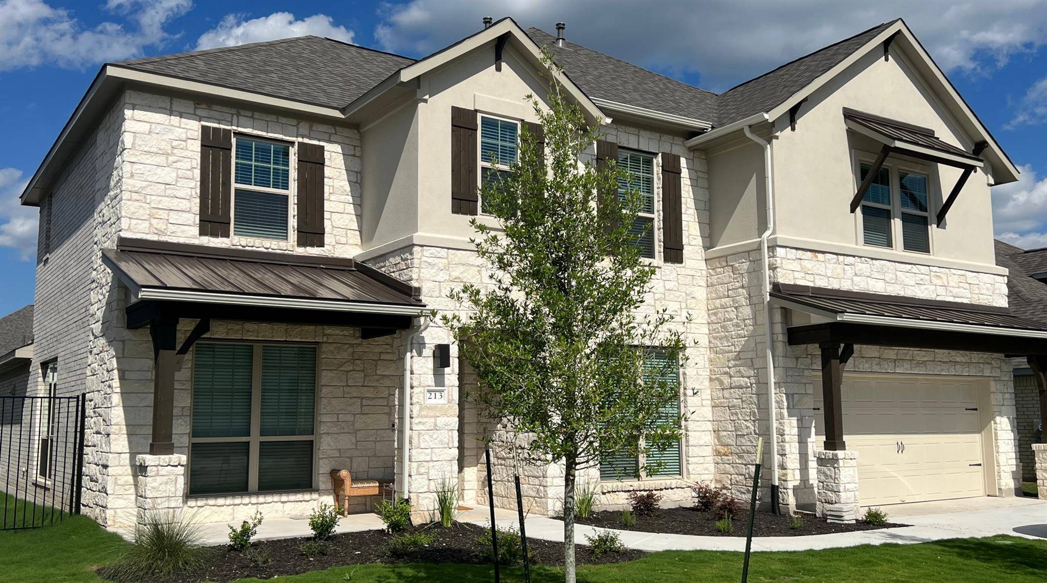 213 Poole LN, Liberty Hill, TX 78642