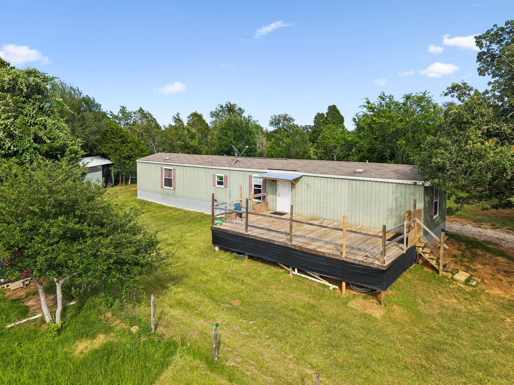 253 N County Line RD #C, Elgin, TX 78621