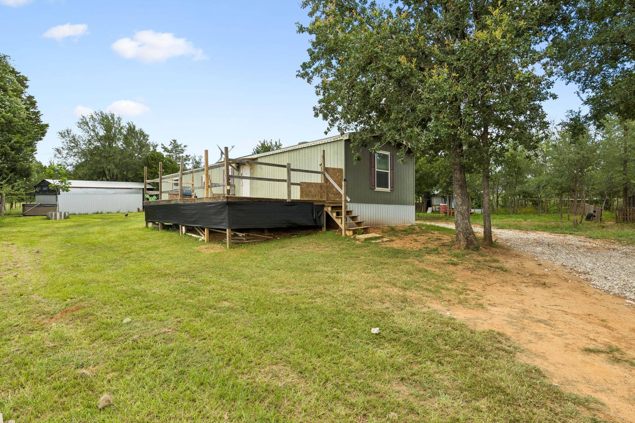 253 N County Line RD #C, Elgin, TX 78621