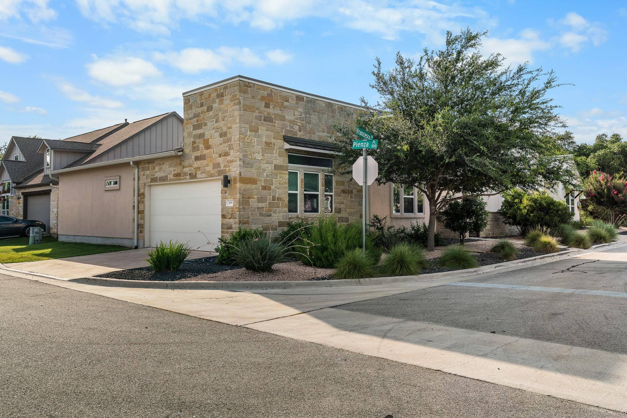 109 Francesco LN #40, Dripping Springs, TX 78620