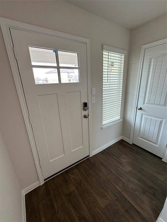 563 Evergreen Sumac LOOP, Kyle, TX 78640
