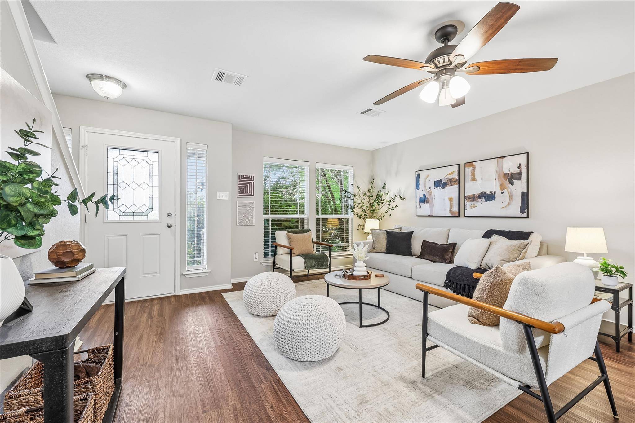 1808 Enchanted Rock DR, Cedar Park, TX 78613