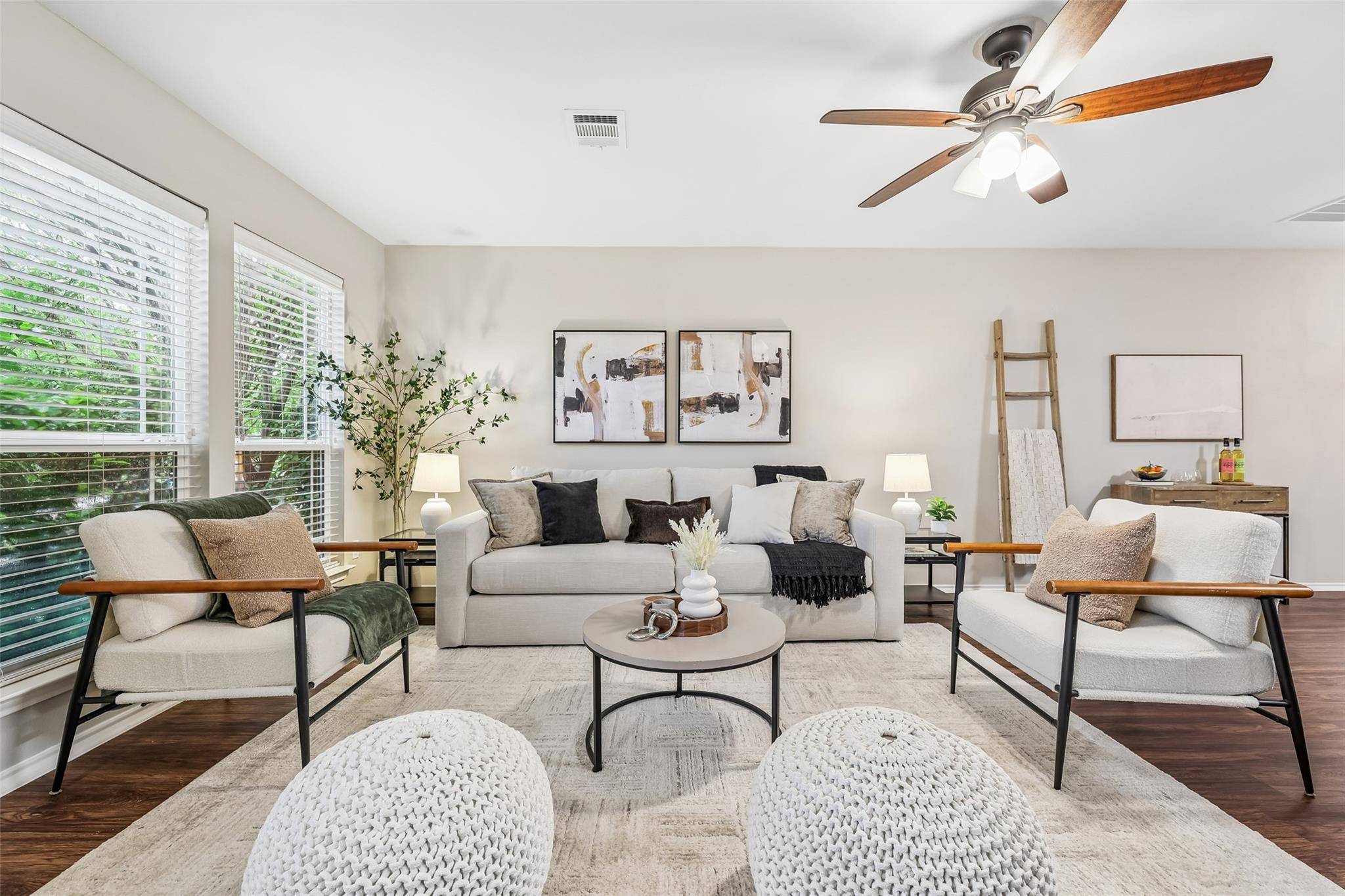 1808 Enchanted Rock DR, Cedar Park, TX 78613