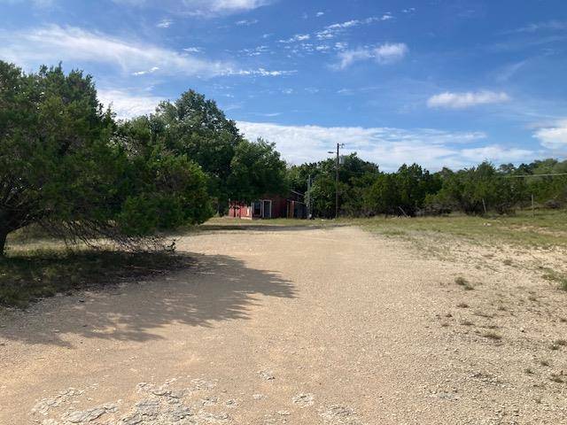 1050 Harmon Hills RD, Dripping Springs, TX 78620