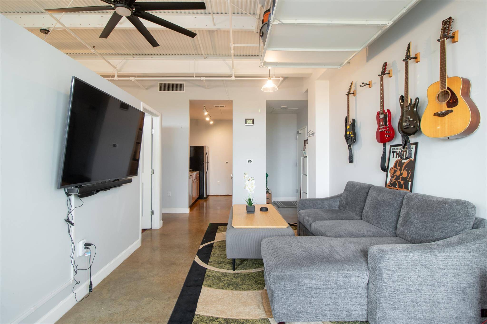 2401 E 6th ST #6100, Austin, TX 78702