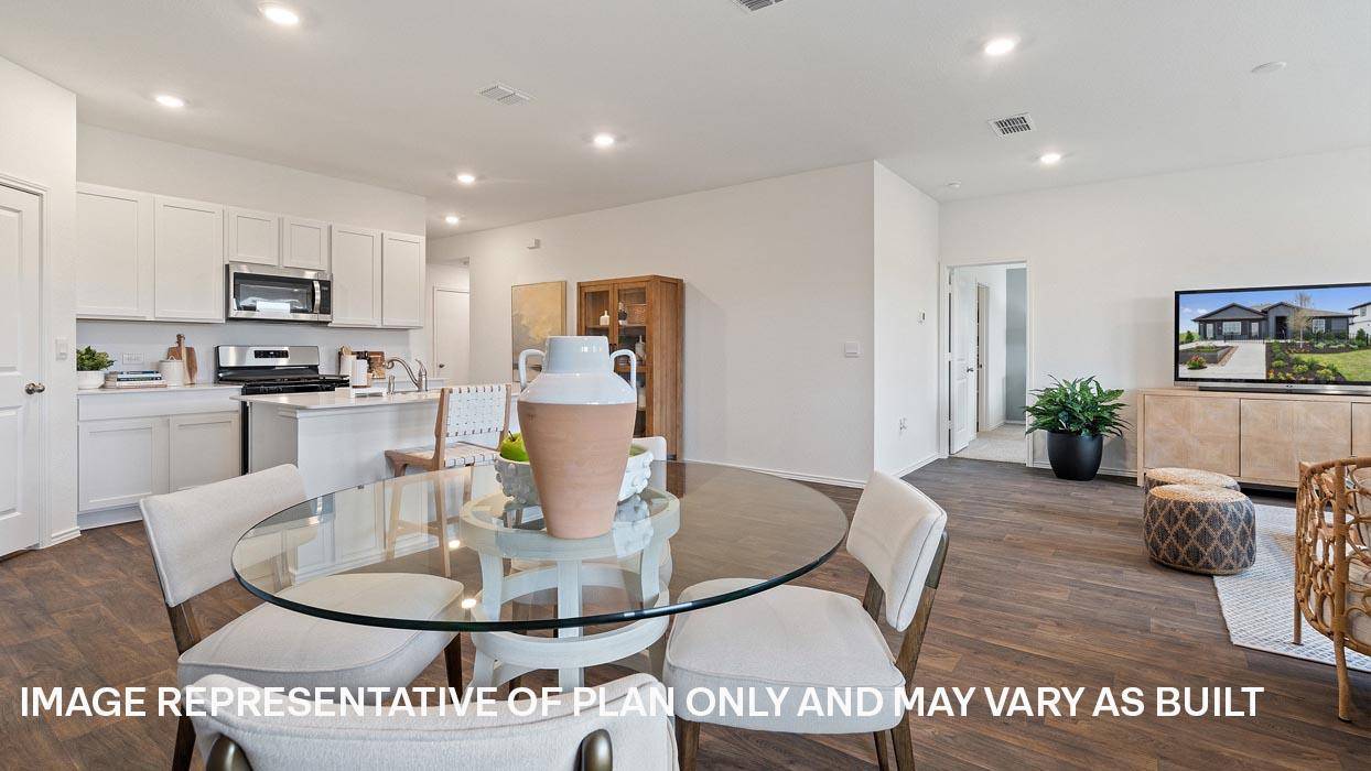 12125 Silverston Tree BND, Mustang Ridge, TX 78610