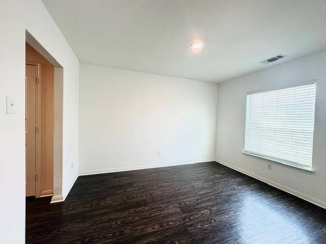 133 Dupont PASS, Jarrell, TX 76537
