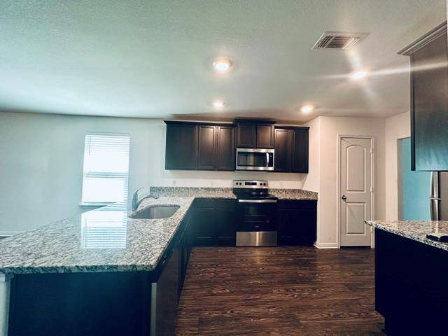 133 Dupont PASS, Jarrell, TX 76537