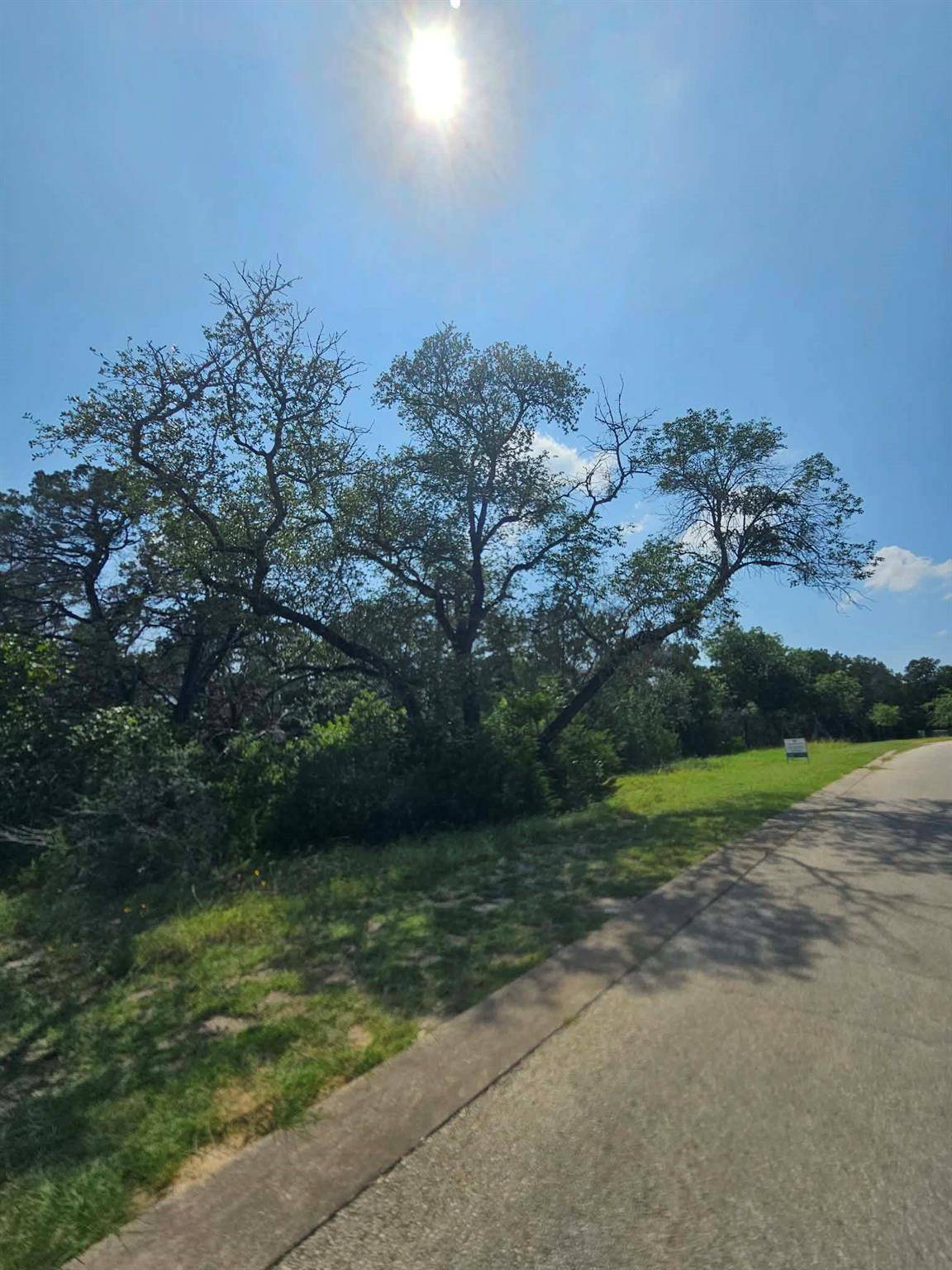18901 Leisure LN, Jonestown, TX 78645