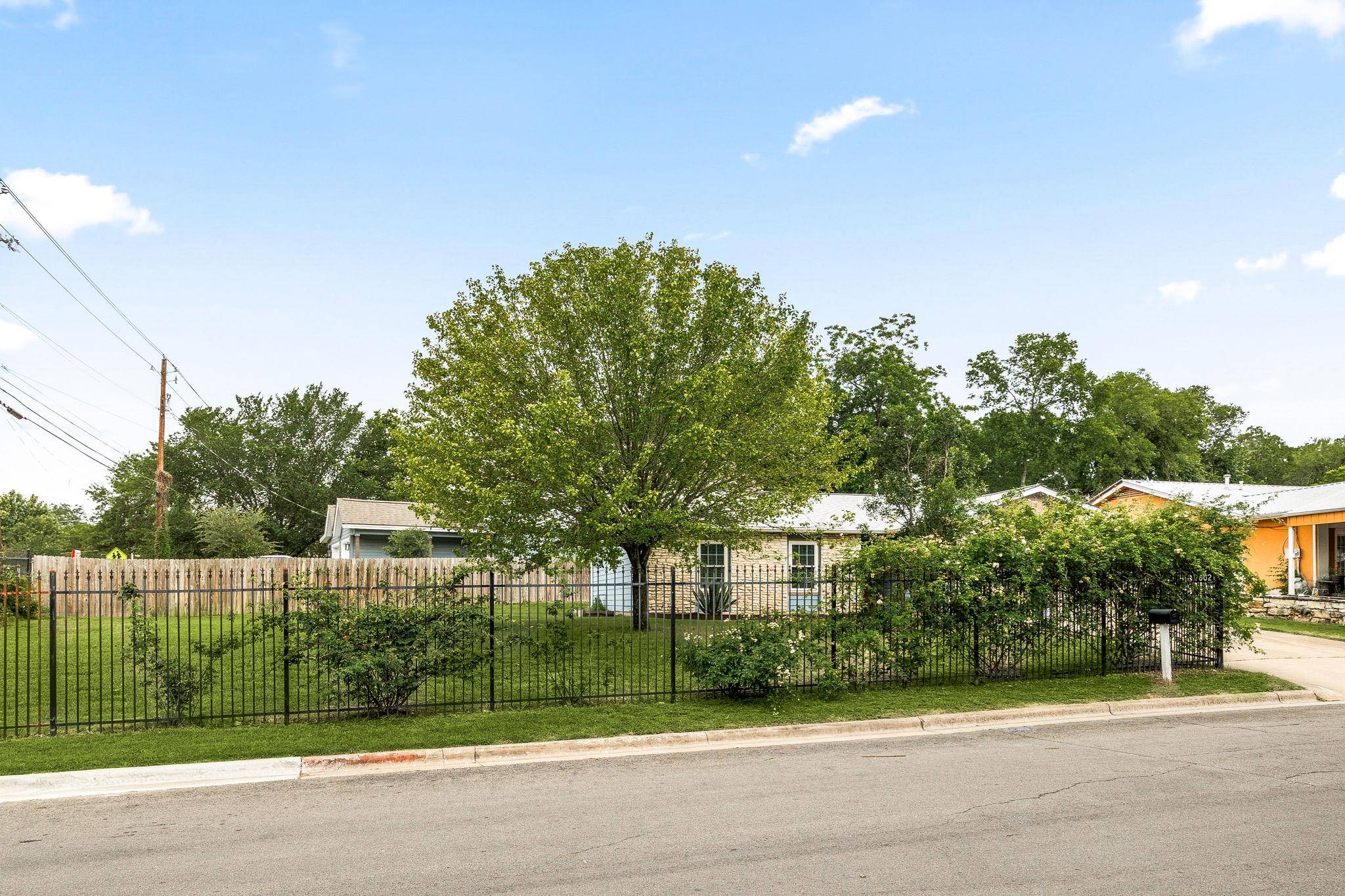 7802 Elderberry DR, Austin, TX 78745