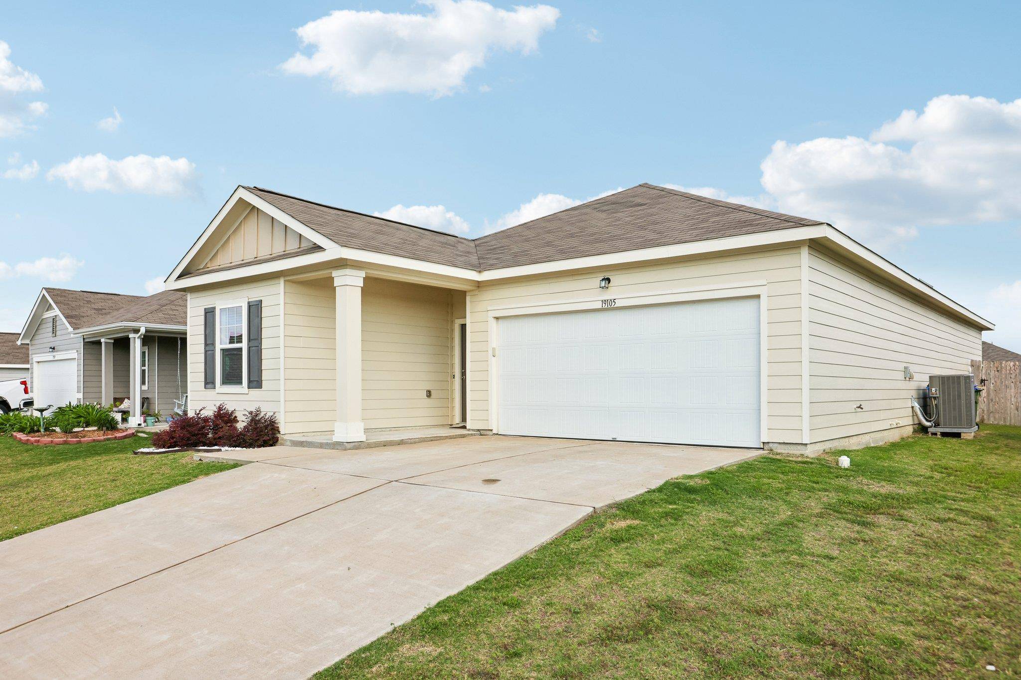 19105 Mike Mansfield RD, Manor, TX 78653