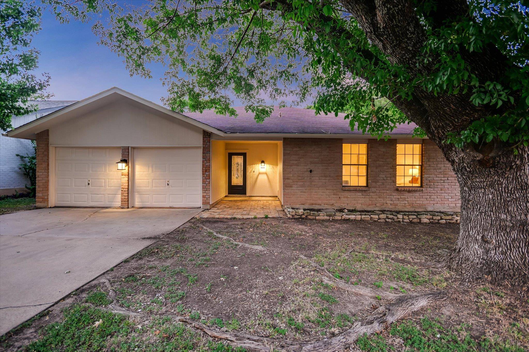12006 Swallow DR, Austin, TX 78750