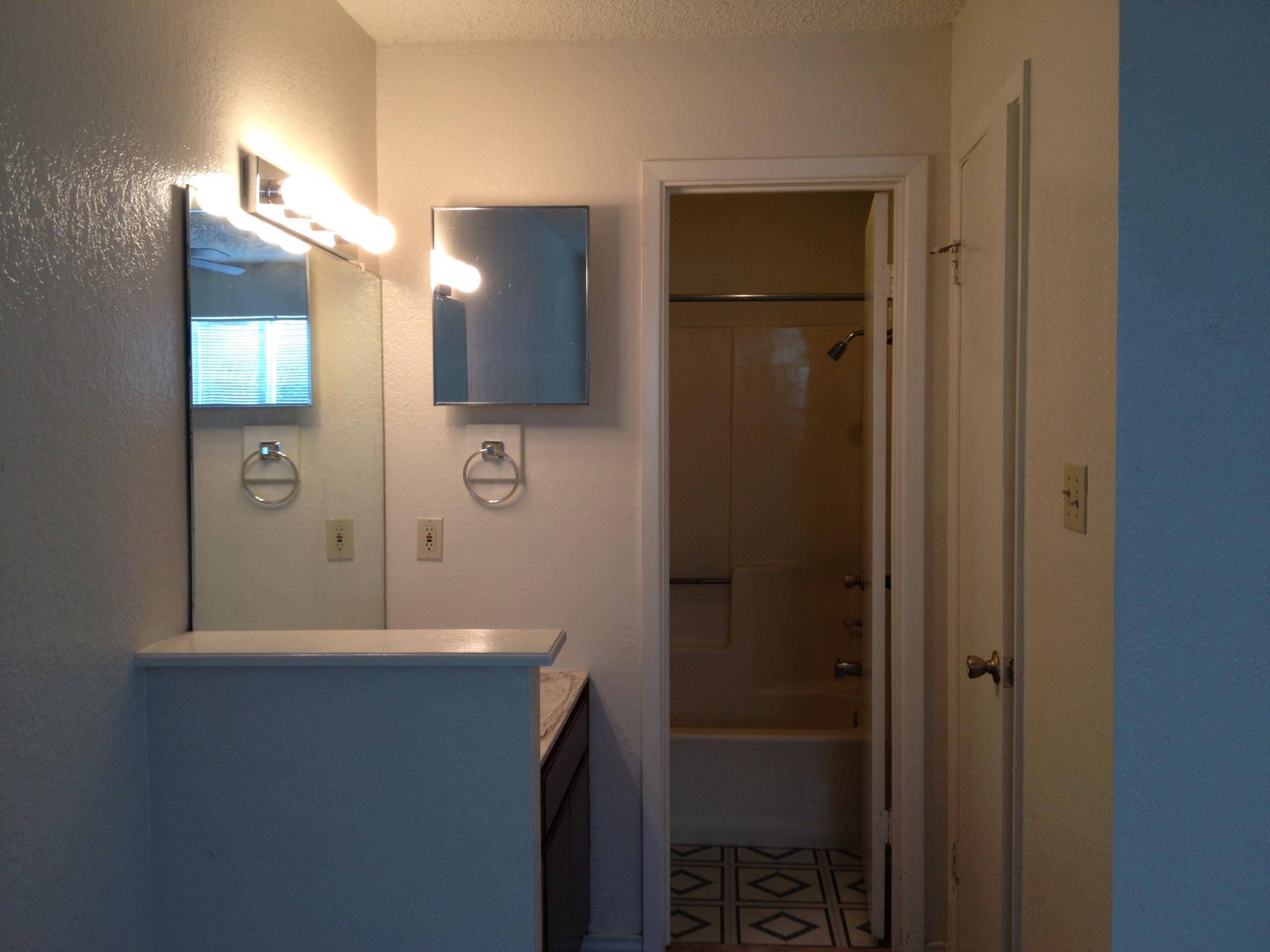 232 Craddock Ave, San Marcos, TX 78666