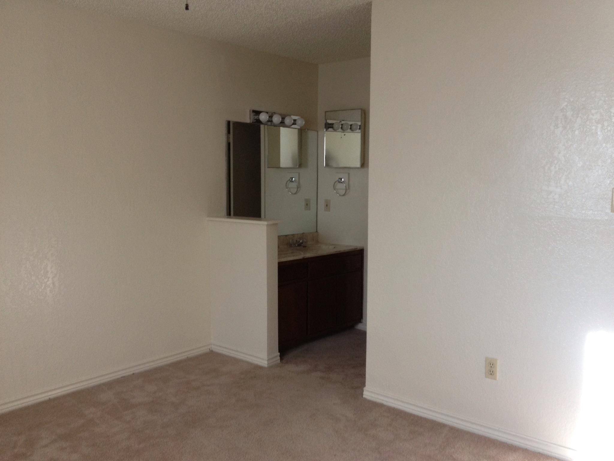 232 Craddock Ave, San Marcos, TX 78666