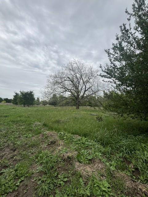 12155 E Travis ST, Holland, TX 76534