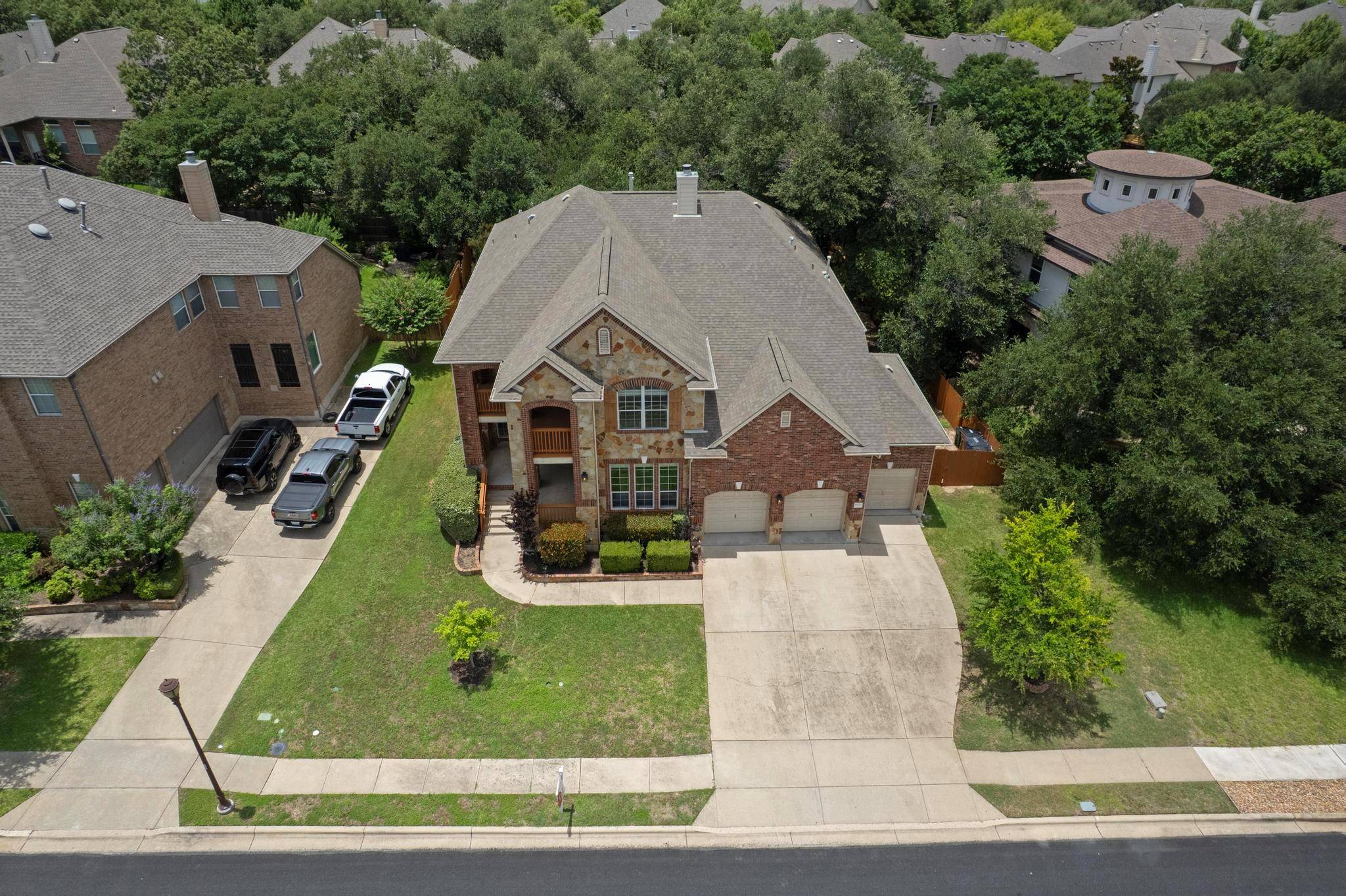 9812 Whitley Bay DR, Austin, TX 78717