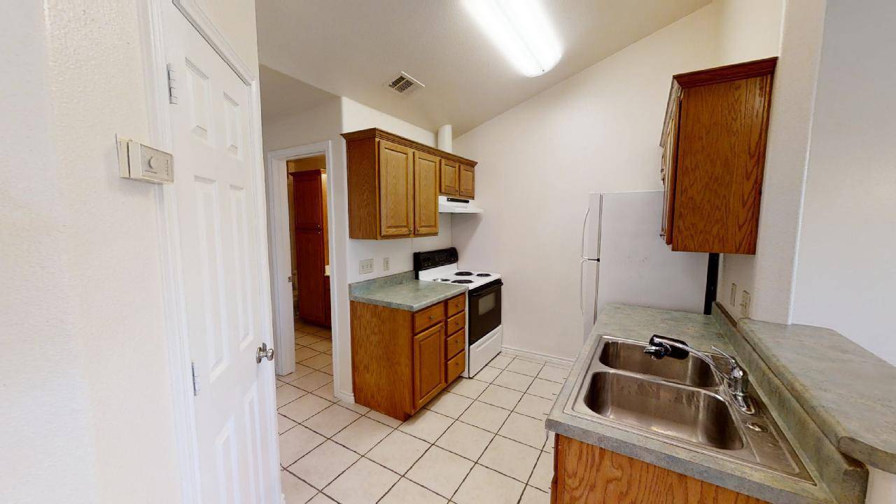 412 Burleson ST #121, San Marcos, TX 78666