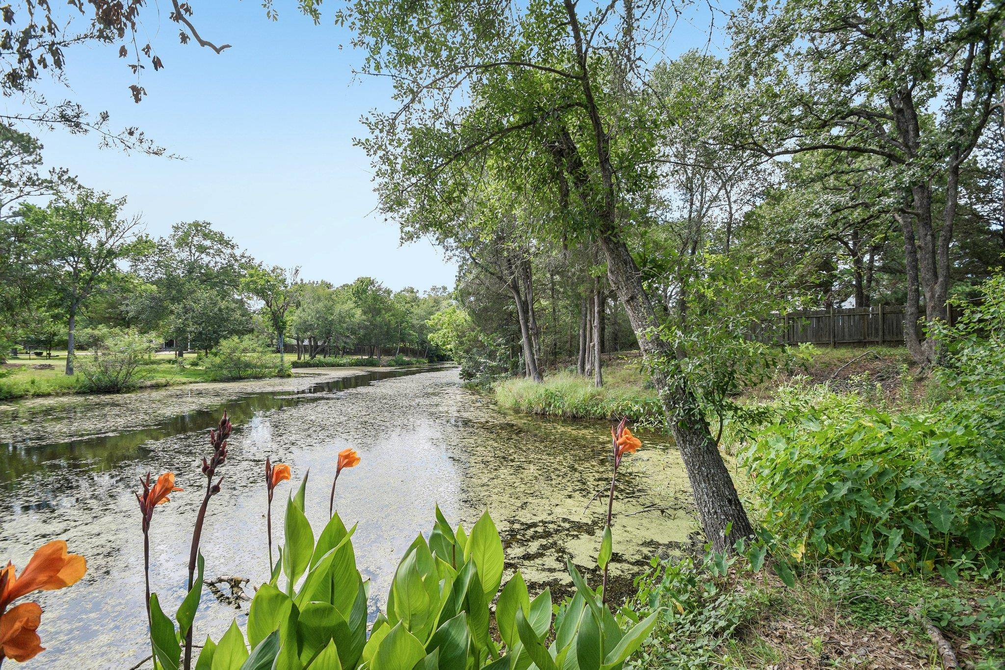 139 Meadow Creek DR, Bastrop, TX 78602