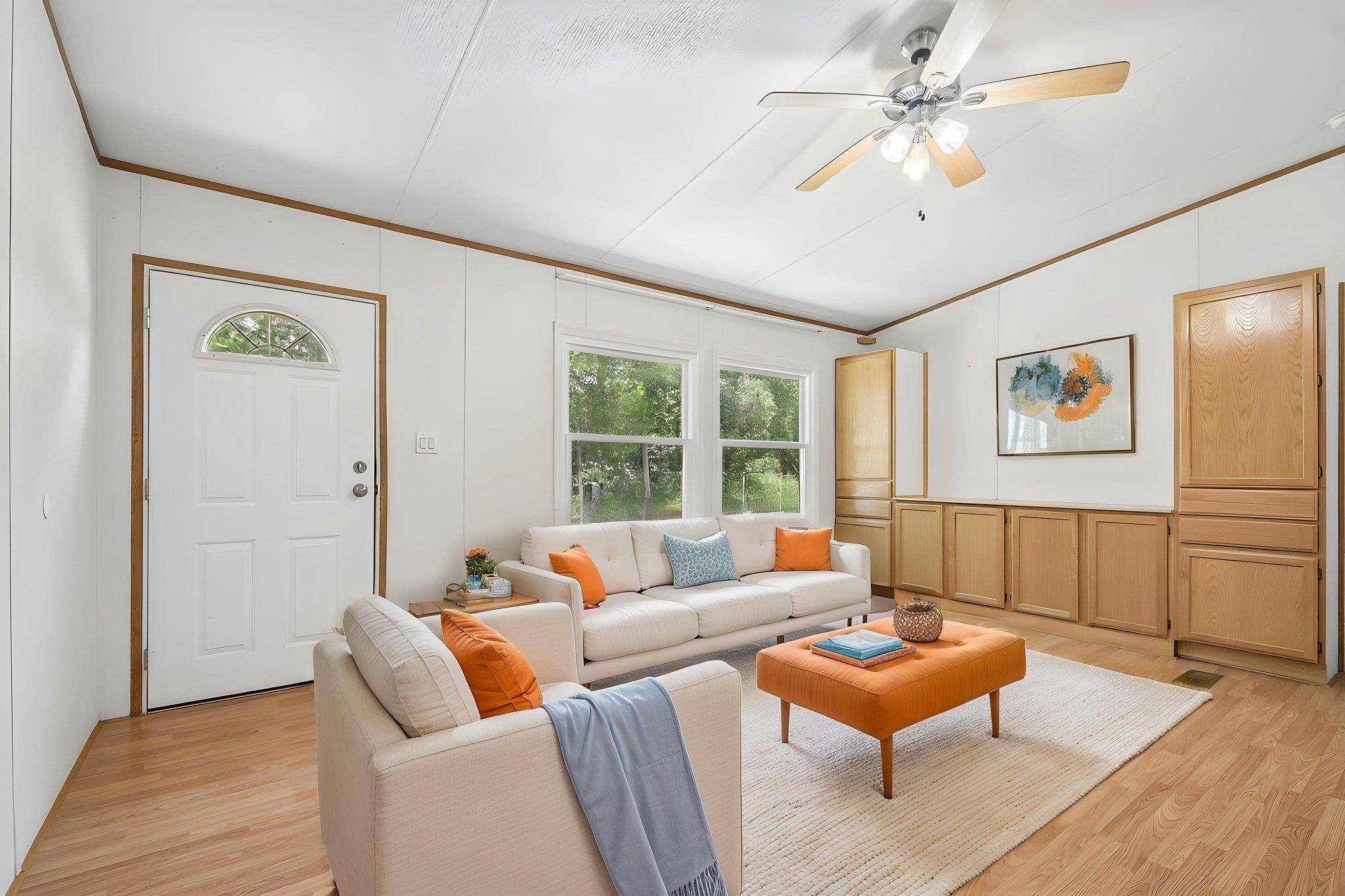 139 Meadow Creek DR, Bastrop, TX 78602