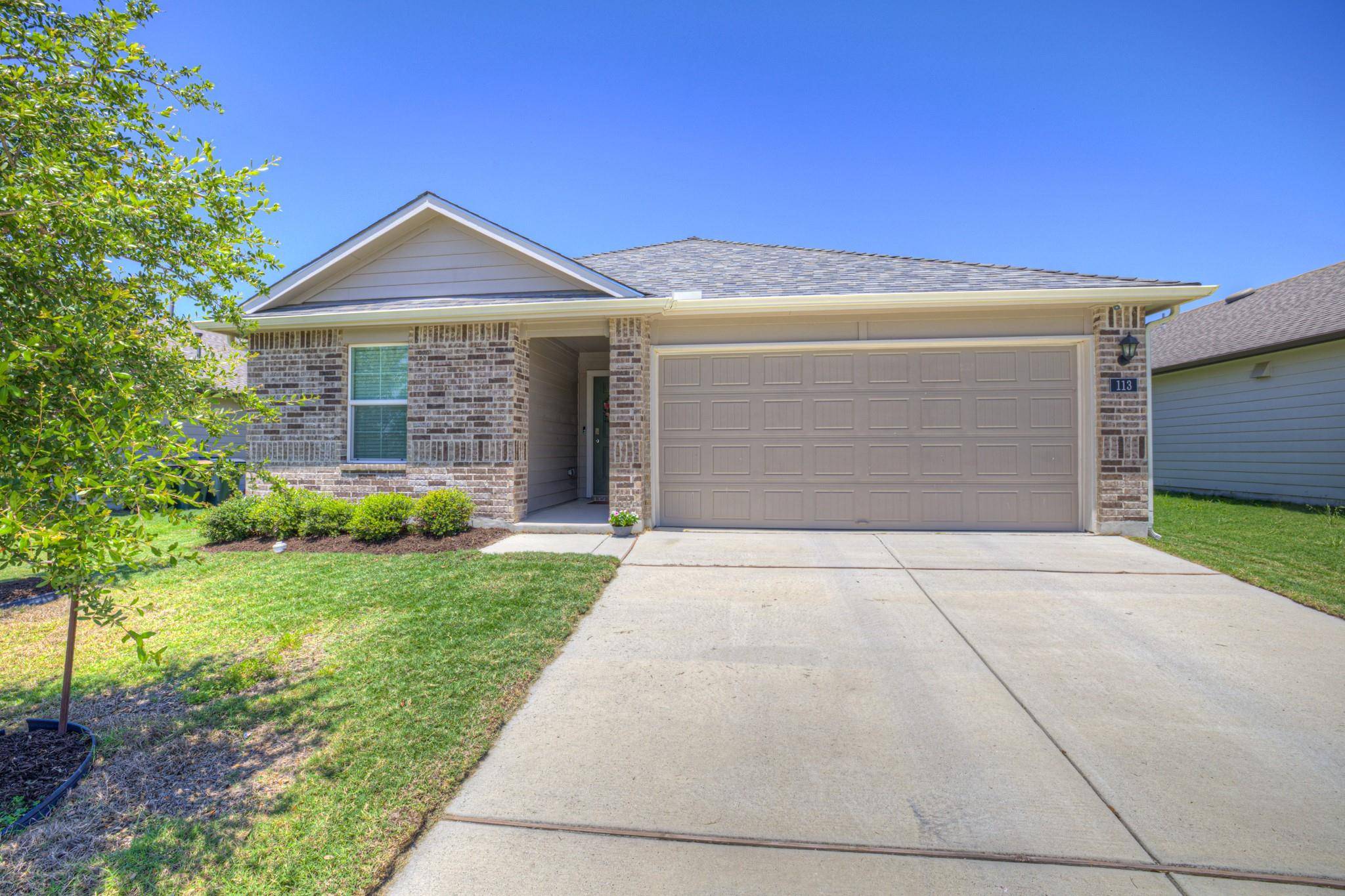 113 Moonrise DR, San Marcos, TX 78666