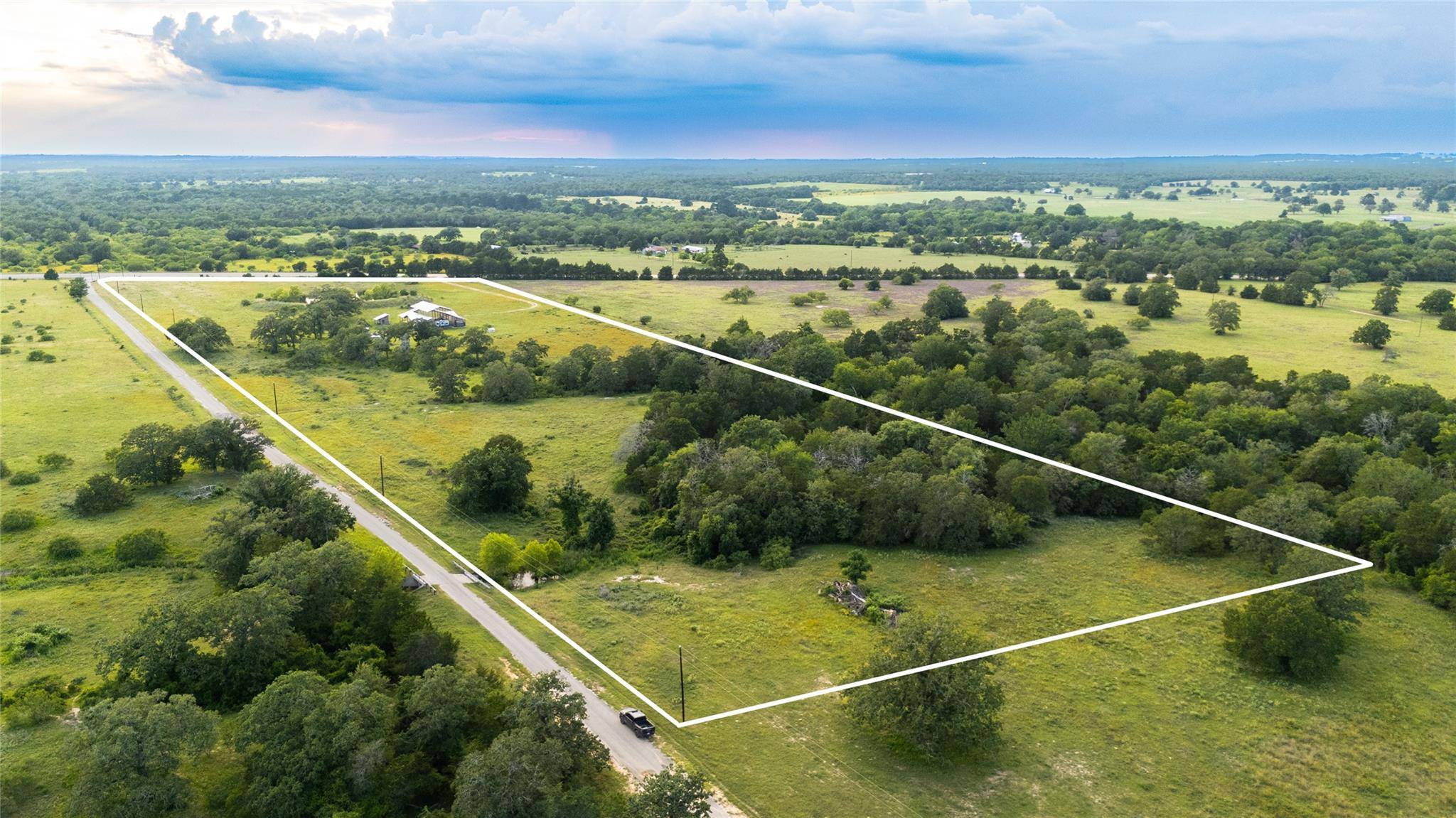 1395 S Highway 95 HWY, Smithville, TX 78957