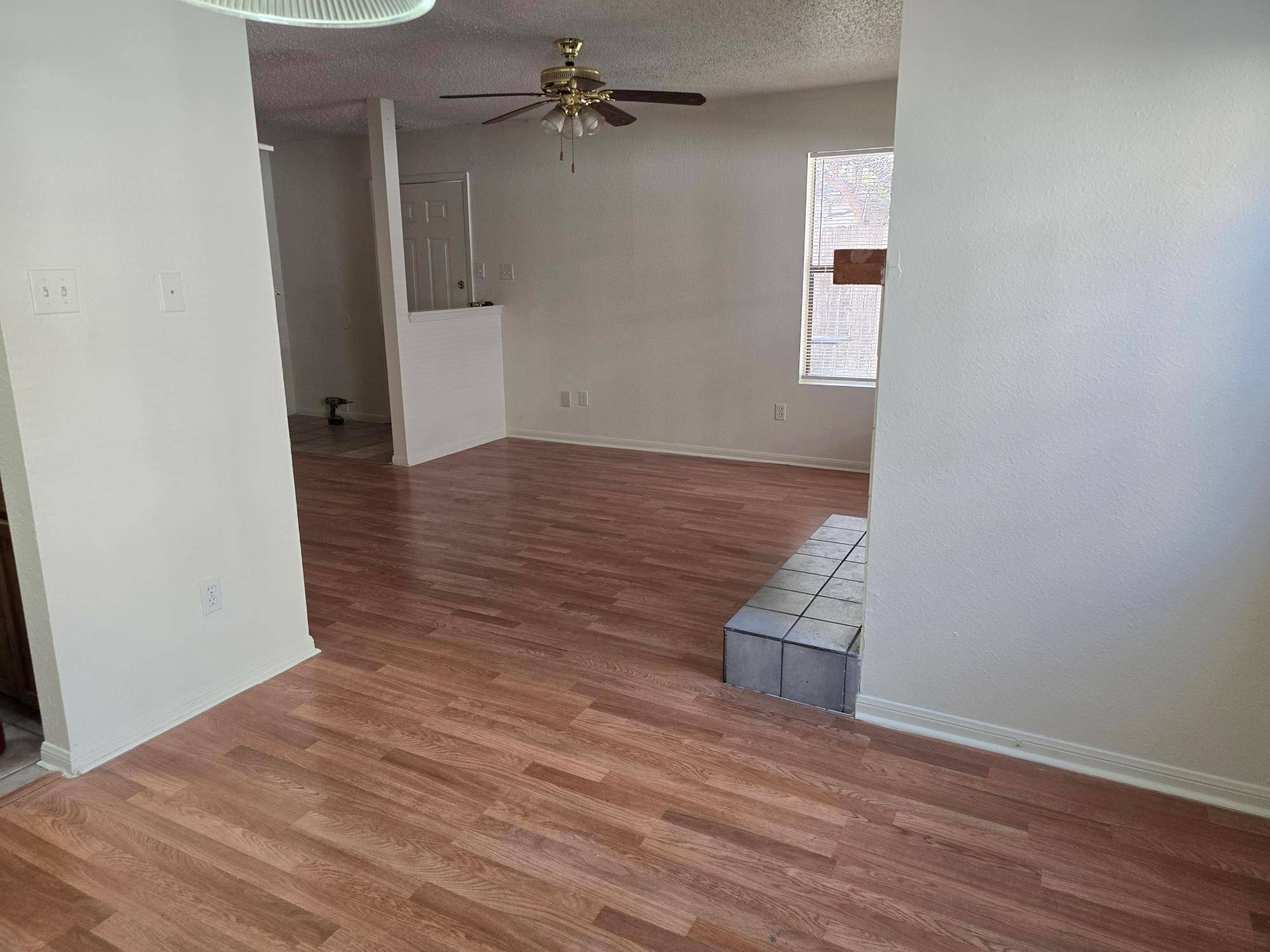 8705 Schick RD #D, Austin, TX 78729