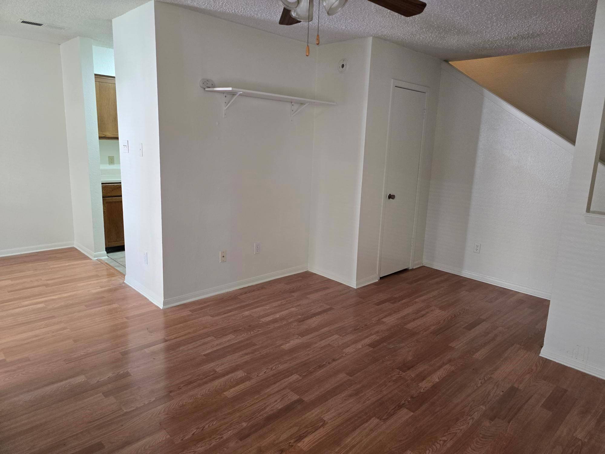 8705 Schick RD #D, Austin, TX 78729